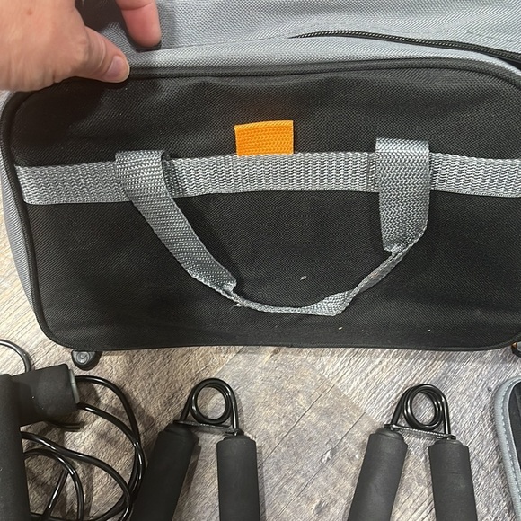 Workout set - Picture 8 of 8